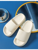 Chinelos de nuvem de plataforma grossa para homens e mulheres, sola macia, sandálias Eva Indoor, Flip Flop antiderrapante, casa de banho, moda